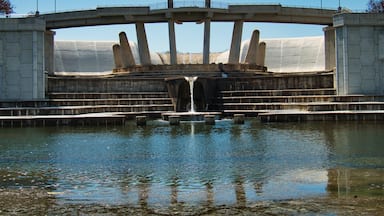 Beautiful view of the Black Hoof Park on Lake Lenexa Dam in Lenexa, Kansas