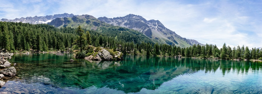 Gebirgssee