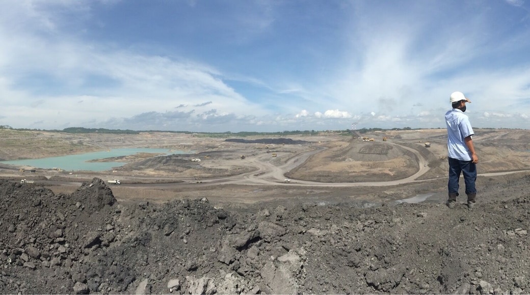 Air Laya Mine
An open pit coal mine operated by PT. Bukit Asam in South Sumatera, one of the biggest coal mining company in Indonesia