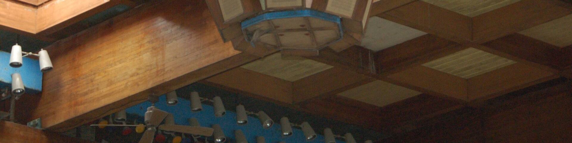 #abandoned Poconos Resort Pool lighting and sound system