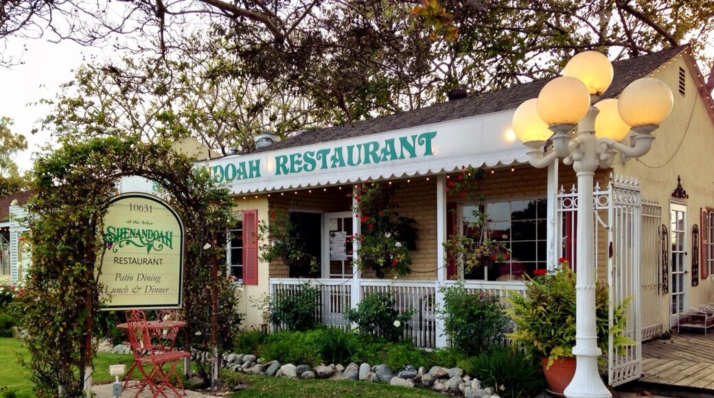 Charming restaurant with koi pond and outdoor sitting