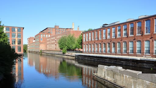 Lowell Canal in National Historic Park, Lowell, Massachusetts, USA