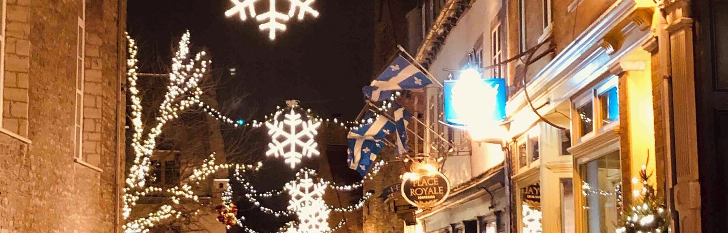 #lifeatexpedia #quebec #vieux #canada #lovetotravel #december #christmasmonth
Walking in the streets of old Quebec enjoying the beauty of the snow and the magic of the quiet place.