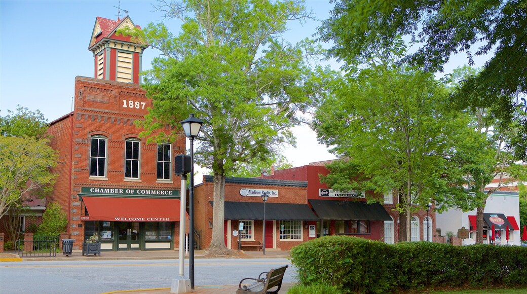 Madison qui includes architecture patrimoniale