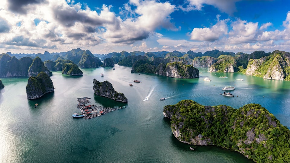 Beautiful landscape Lan Ha bay view from the Cat Ba Island.