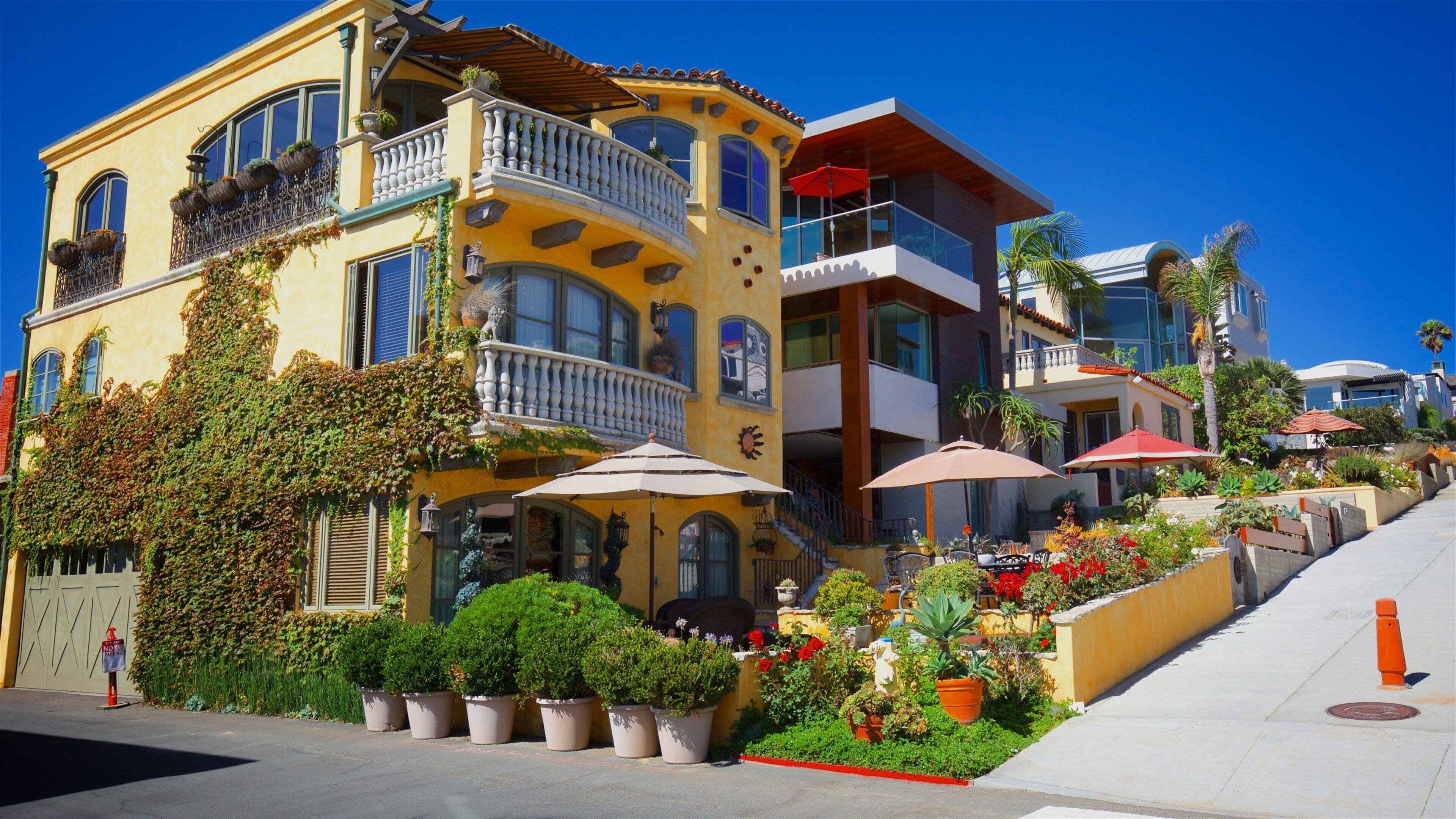 Manhattan Beach che include parco