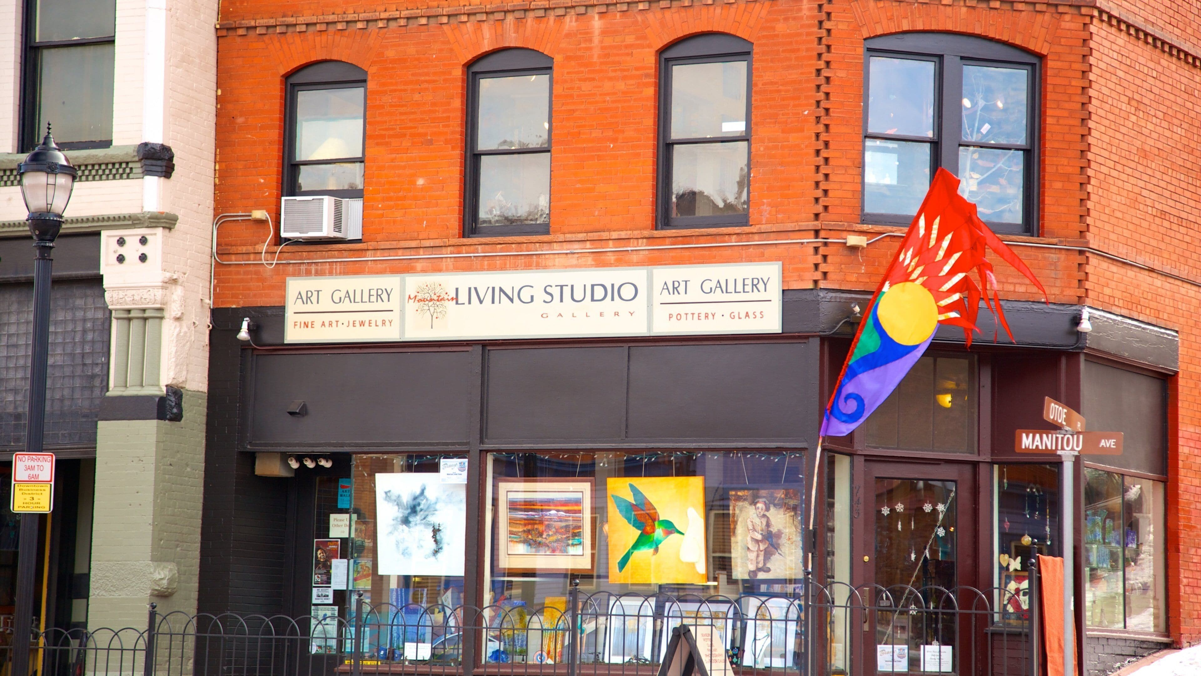 Manitou Springs mostrando sinalização