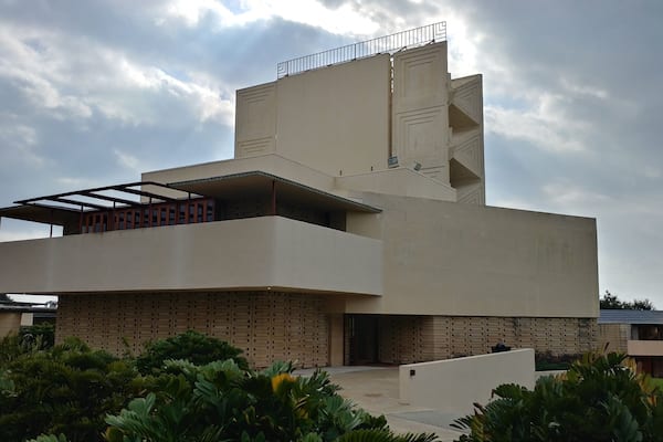 The Annie Pfeiffer Chapel was the first completed Frank Lloyd Wright building of his "Child of the Sun" campus plan, begun 1938 and dedicated 1941.
Florida Southern College is the home of the world’s largest single-site collection of Frank Lloyd Wright architecture.