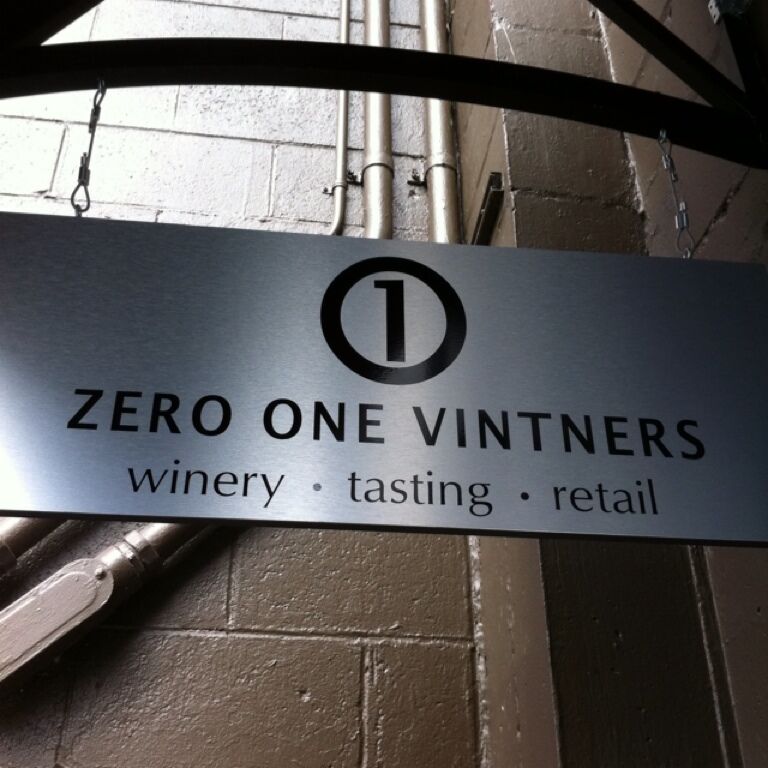 Winery and tastings-tucked away behind retail on main blvd in Kirkland. 