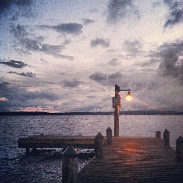 This is my happy place 💕🌊
#kirkland #lakewashington #pnw #roadtrip #summer #sunset #dock #westcoastbestcoast