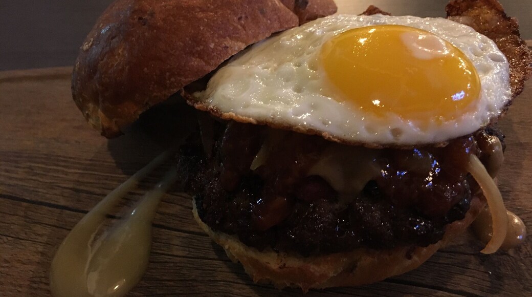 These burgers are amazing
#lifeatexpedia.com