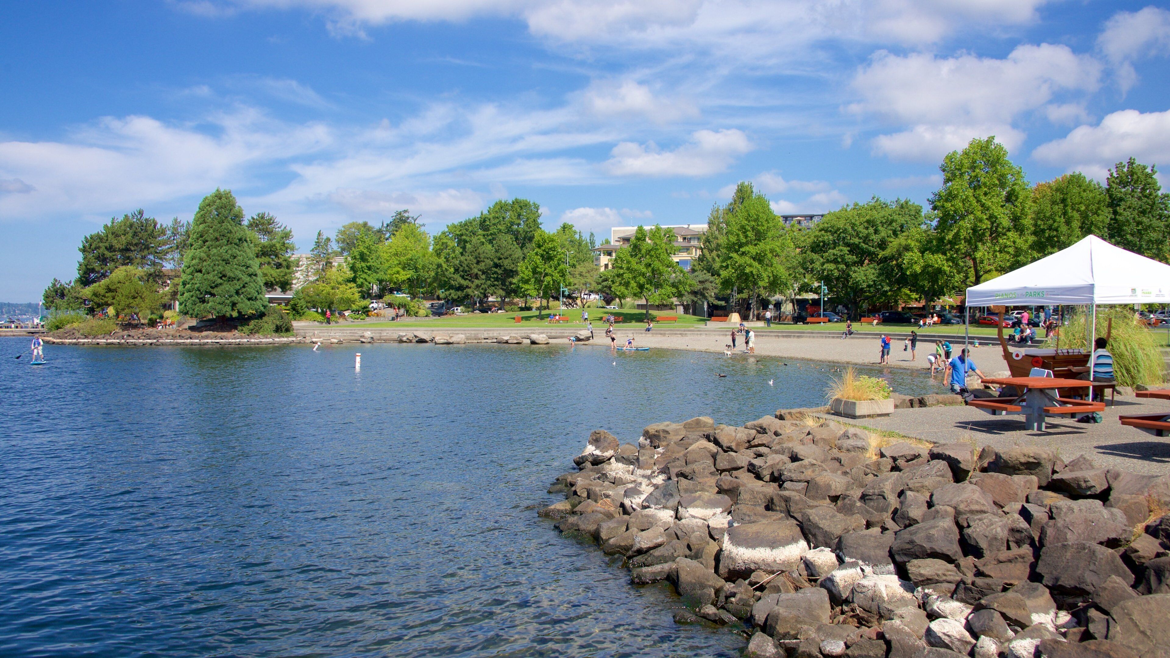 Kirkland featuring a park and a lake or waterhole