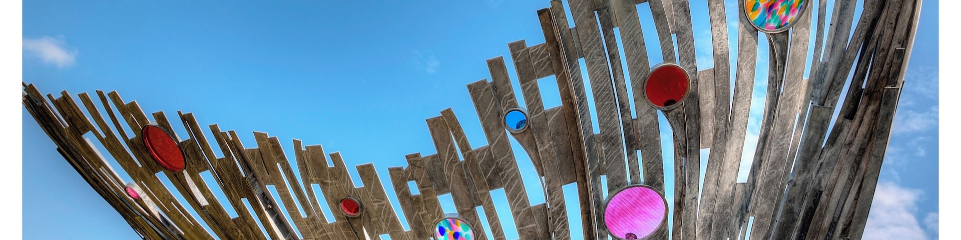 the awning at the visitors centre is very artful