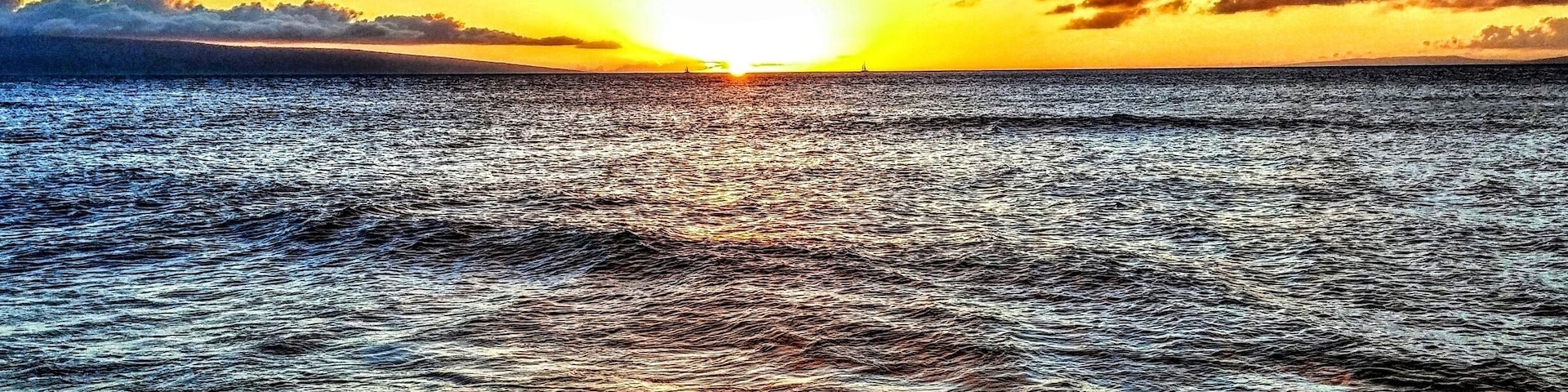 I took this with a wide-angle lens. I'm a huge fan of sunsets.