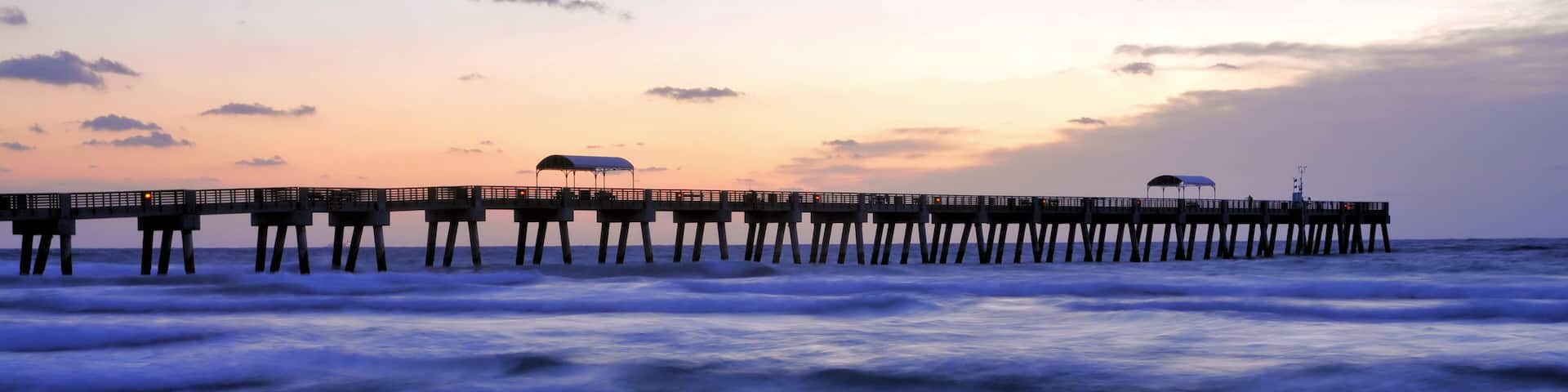 Lake Worth Hotel Guide
