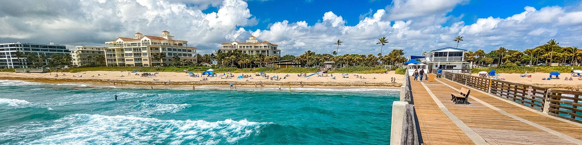 The Lake Worth Florida Pier / Waves