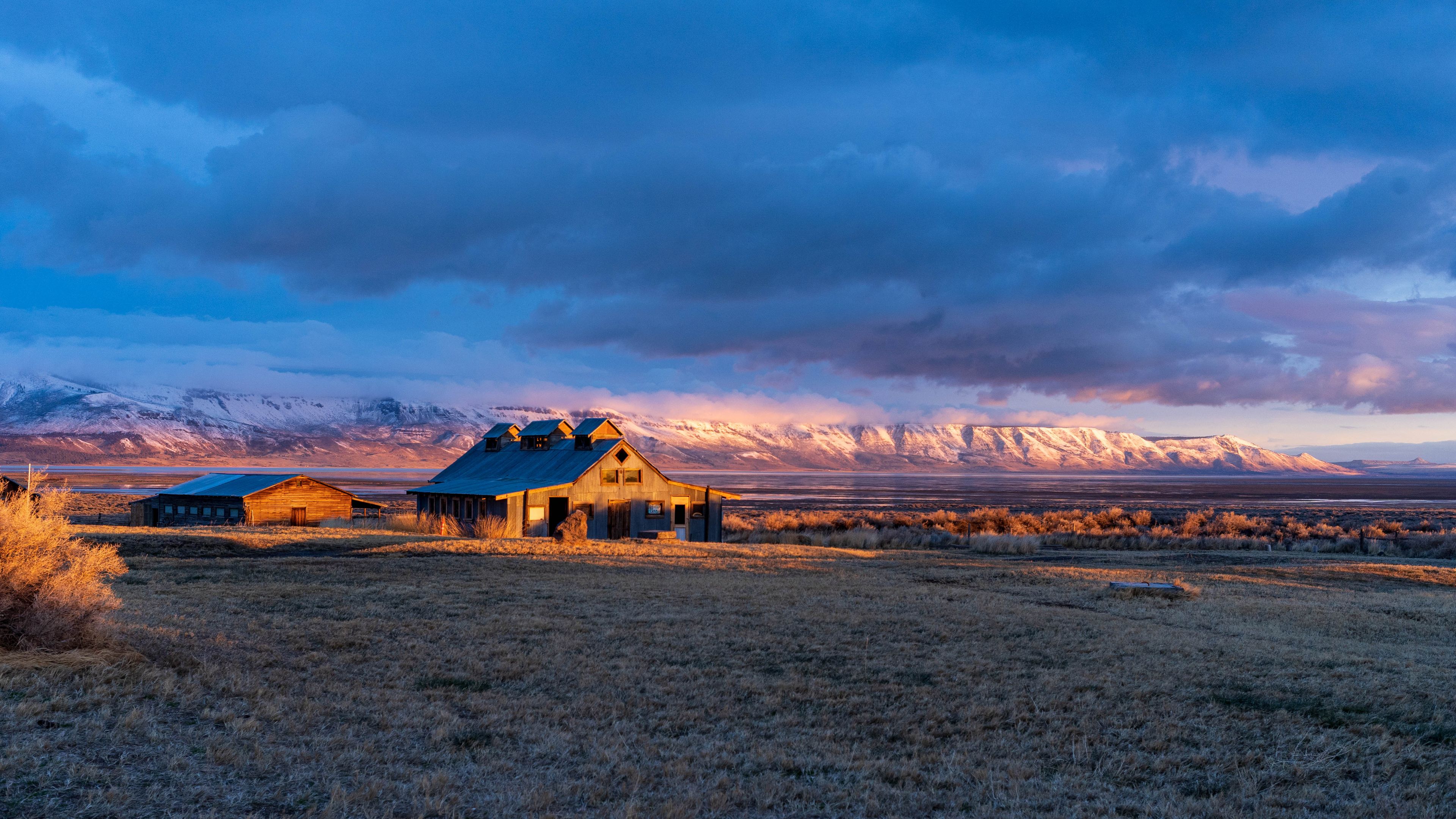Summer Lake Hotsprings  Sunrise 1