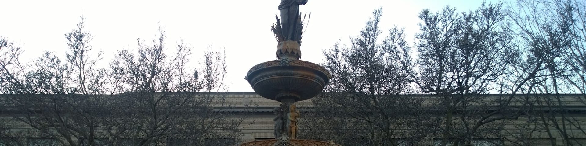 The Old City Fountain was obtained through the J.W. Fiske Company, New York City. The zinc structure cost $3,215, raised by a local women’s group.
The fountain was dedicated on July 17, 1890 and has been in continuous operation since. It is one of two replicas that legend says once stood in Etain, France. The second copy is in Halifax, Nova Scotia, Canada.