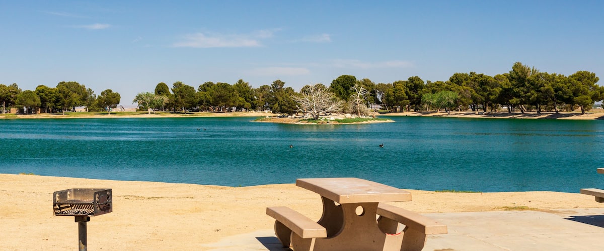 Beautiful view of a lake in Apollo Park in Lancaster