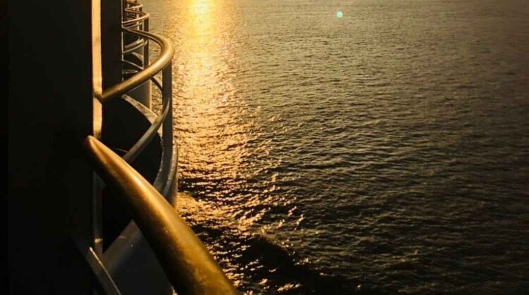 #rivercruise #yangtze #china #sunrise