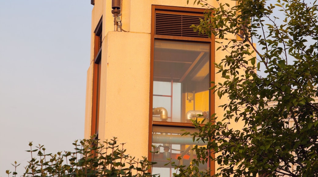 Clock tower in Lansing