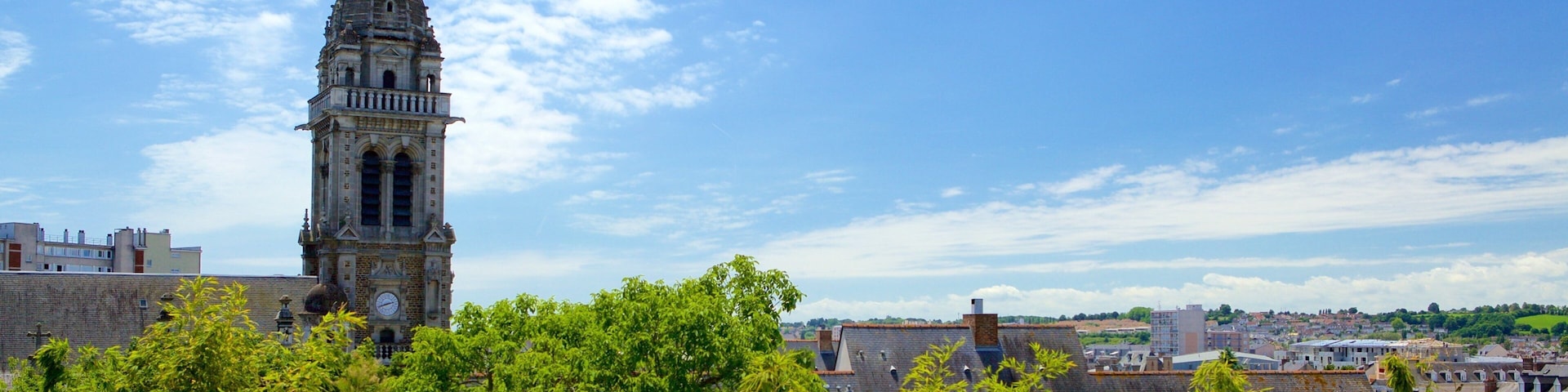 Le Mans qui includes ville, patrimoine architectural et bĂątiment public