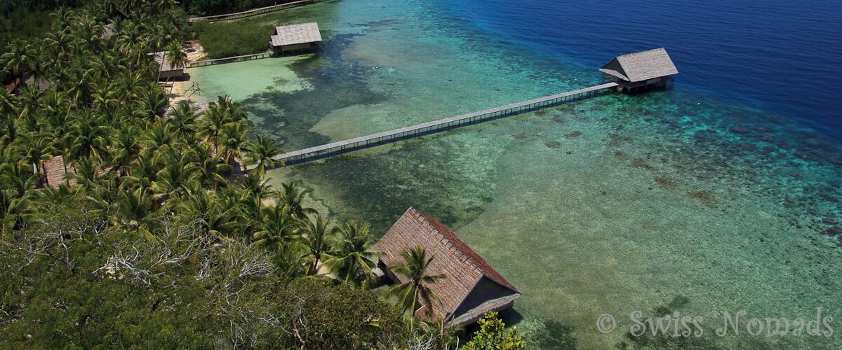 Vief from our small house mountain on Pulau Pef.
Pulau Pef is a small island in Raja Ampat, Indonesia, with the resort and dive center called Raja4Divers.
Raja Ampat consists of a number of groups of islands situated off the northwest end of West Papua. It is one of the best places for scuba diving and its coral reefs are extremely rich with an amazing biodiversity.
This picture has been taken from a platform on the small house mountain.
We arrived on the small island Pef end of February and are now working in this stunnig part of the world. ;-)
Read more about our new home on: http://www.swissnomads.com/2015/03/pulau-pef-in-raja-ampat/