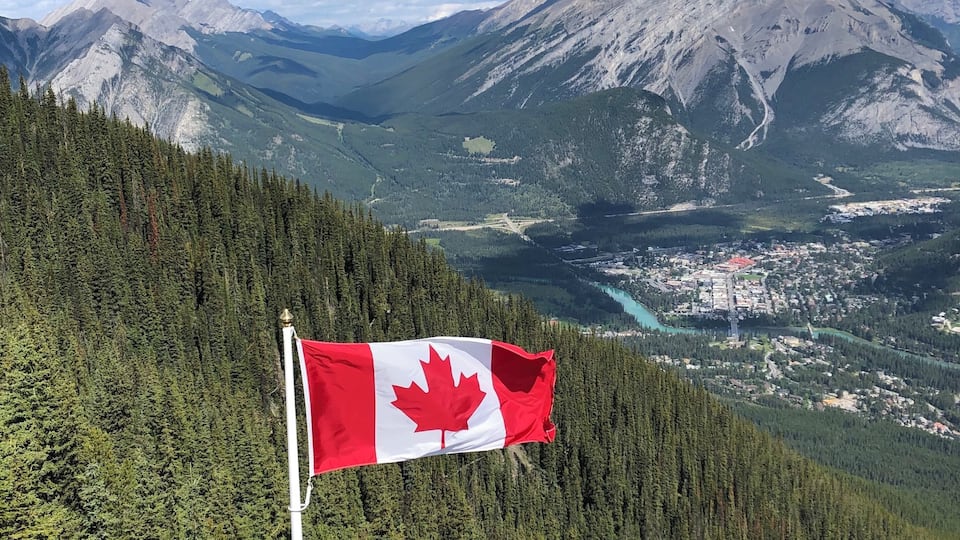 View of the town of Banff from the top of Sulfur Mountain!
#townofbanff #canada #banffgondola #beautifulviews