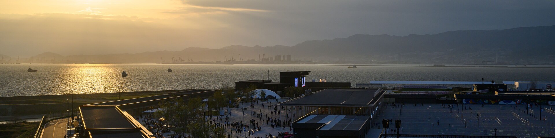 2025大阪関西万博の夕景
