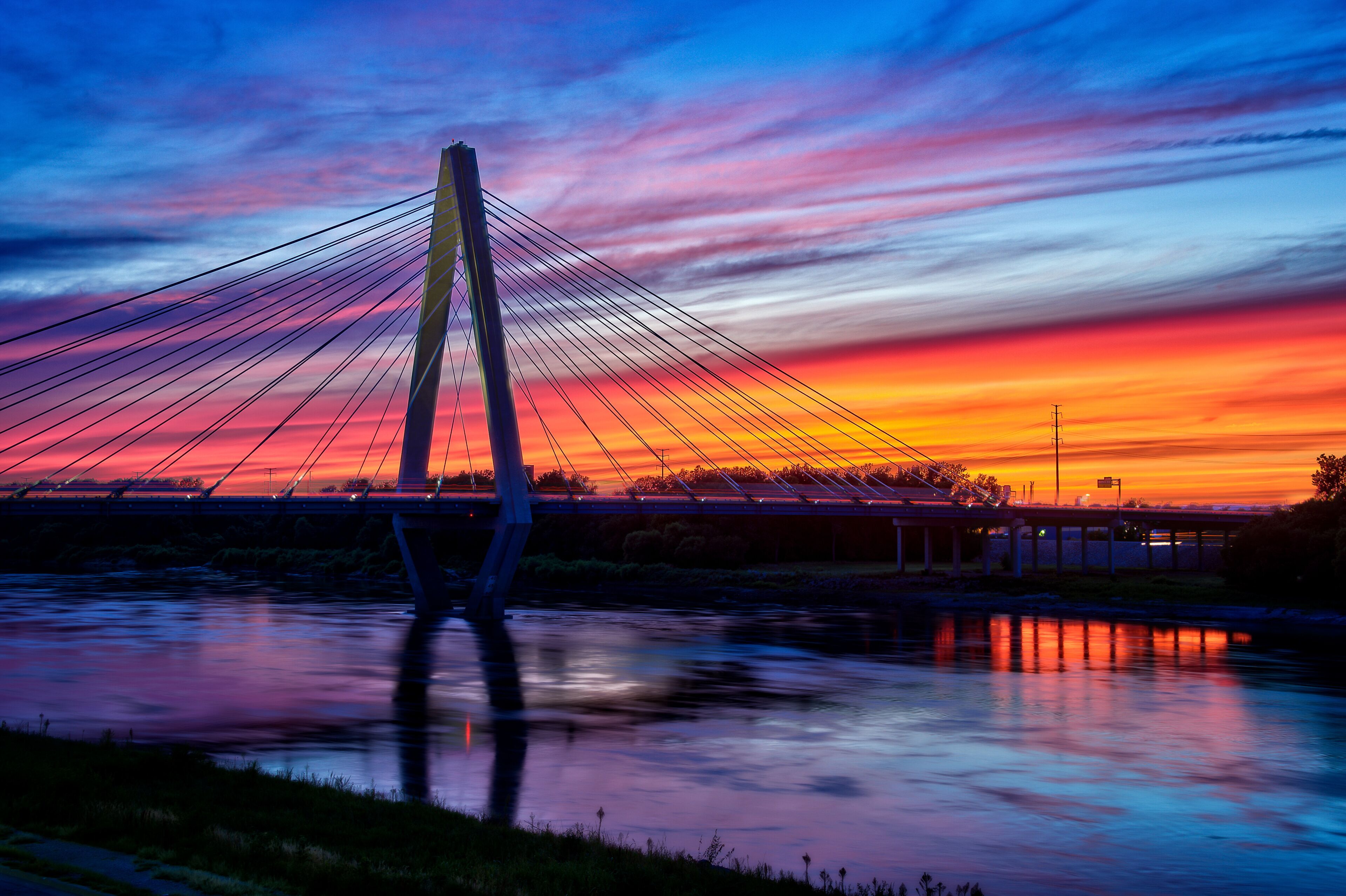 Image of the Kit Bond Bridge in Kansas City Missouri.
