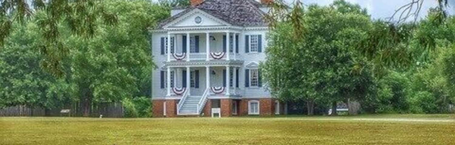 Peaceful, scenic revolutionary war historic site. This 107 acre park has several historic homes on the property, set up as museums. If you love history, architecture, and wouldn't mind some quite- this is an excellent place to come. It's only $5.00 for adults under 65. They are open Tuesday-Saturday 10am-5pm and Sundays 1pm-5pm.