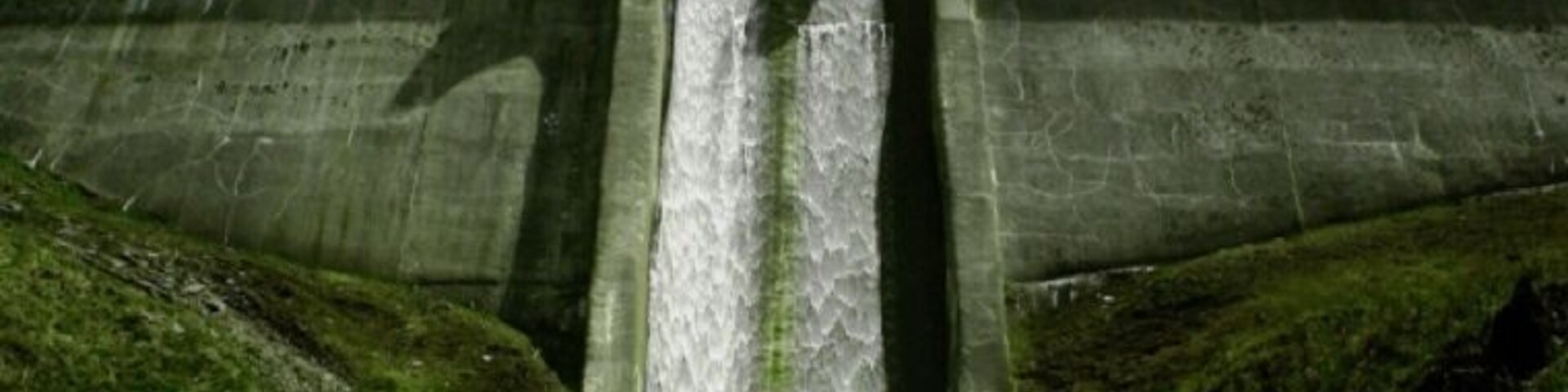 The dam is a breath-taking sight to find on the trails. Definitely a good idea to have a 4 wheel drive vehicle and plenty of bug spray!