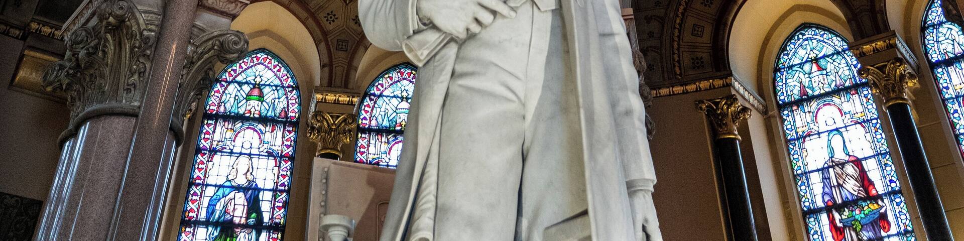 James A. Garfield, the 20th President of the United States, is interred in Cleveland at Lake View Cemetery.
Lake View Cemetery is worth a visit in its own right (another fun fact: John D. Rockefeller is buried here!), but the Garfield Memorial is definitely a highlight.