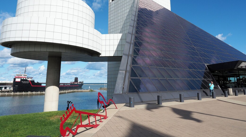 The I.M. Pei-designed Rock & Roll Hall of Fame is a must-see building in Cleveland. This striking bit of architecture makes for a great photo backdrop, as does the “Long Live Rock” sign that sits out front.