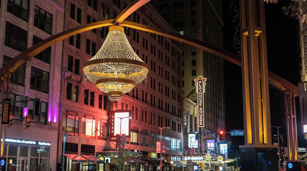 Cleveland's Playhouse Square is the second-largest performing arts complex in the US after Lincoln Center in New York. The entertainment district is anchored by the Playhouse Square chandelier, which is the largest outdoor chandelier in the world, made with 4,200 crystals.