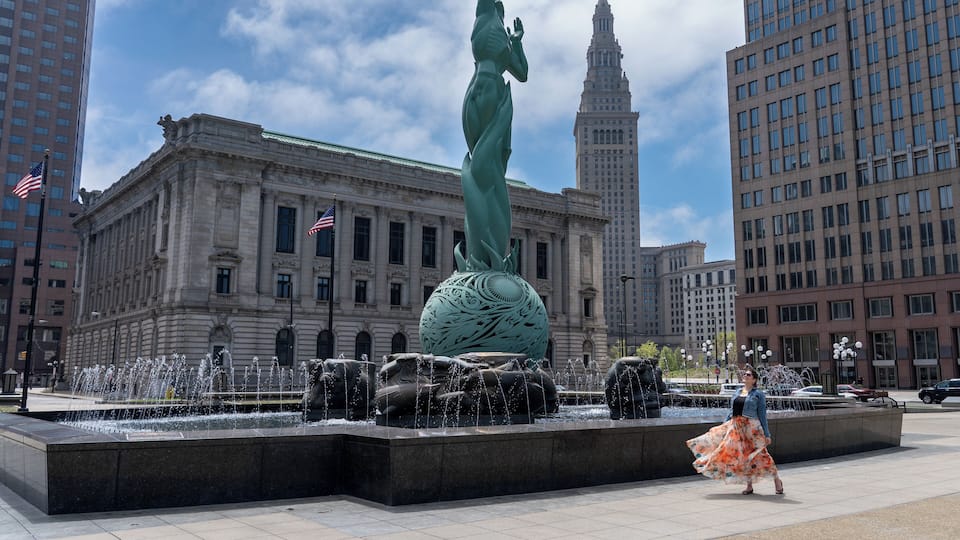 The Fountain of Eternal Life can be found in War Memorial Plaza in Cleveland. The striking bronze and granite fountain was designed by Cleveland Institute of Art graduate Marshall Fredericks.
From this vantage point you can also see Terminal Tower and the Federal Reserve Bank of Cleveland in the background.