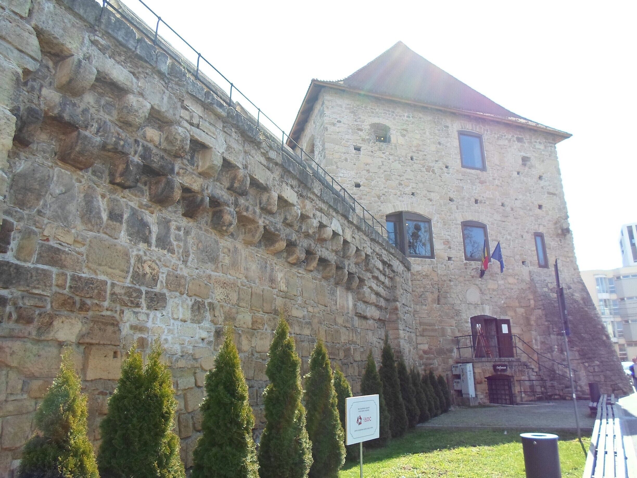 Tailors' bastion is located in the south of Cluj old citadel. It's a nice area close to the city centre and other main attractions.