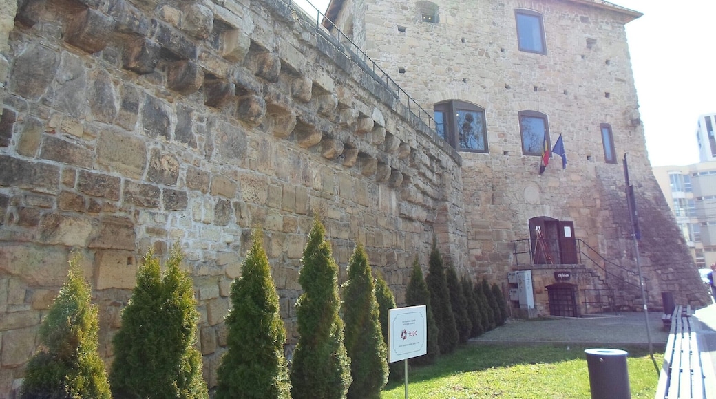 Tailors' bastion is located in the south of Cluj old citadel. It's a nice area close to the city centre and other main attractions.