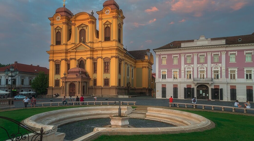 This is the Roman Catholic church opposing the Serbian church in Union Square.
Got a day to visit Timisoara? Check out my day guide: http://www.alwayswanderlust.com/a-day-in-timisoara-romania-little-vienna/