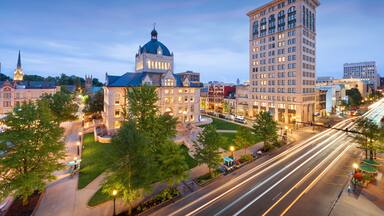 Lexington, Kentucky, USA historic downtown cityscape at blue hour.