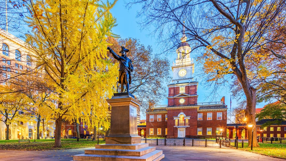 Independence Hall in Philadelphia, Pennsylvania, USA 589