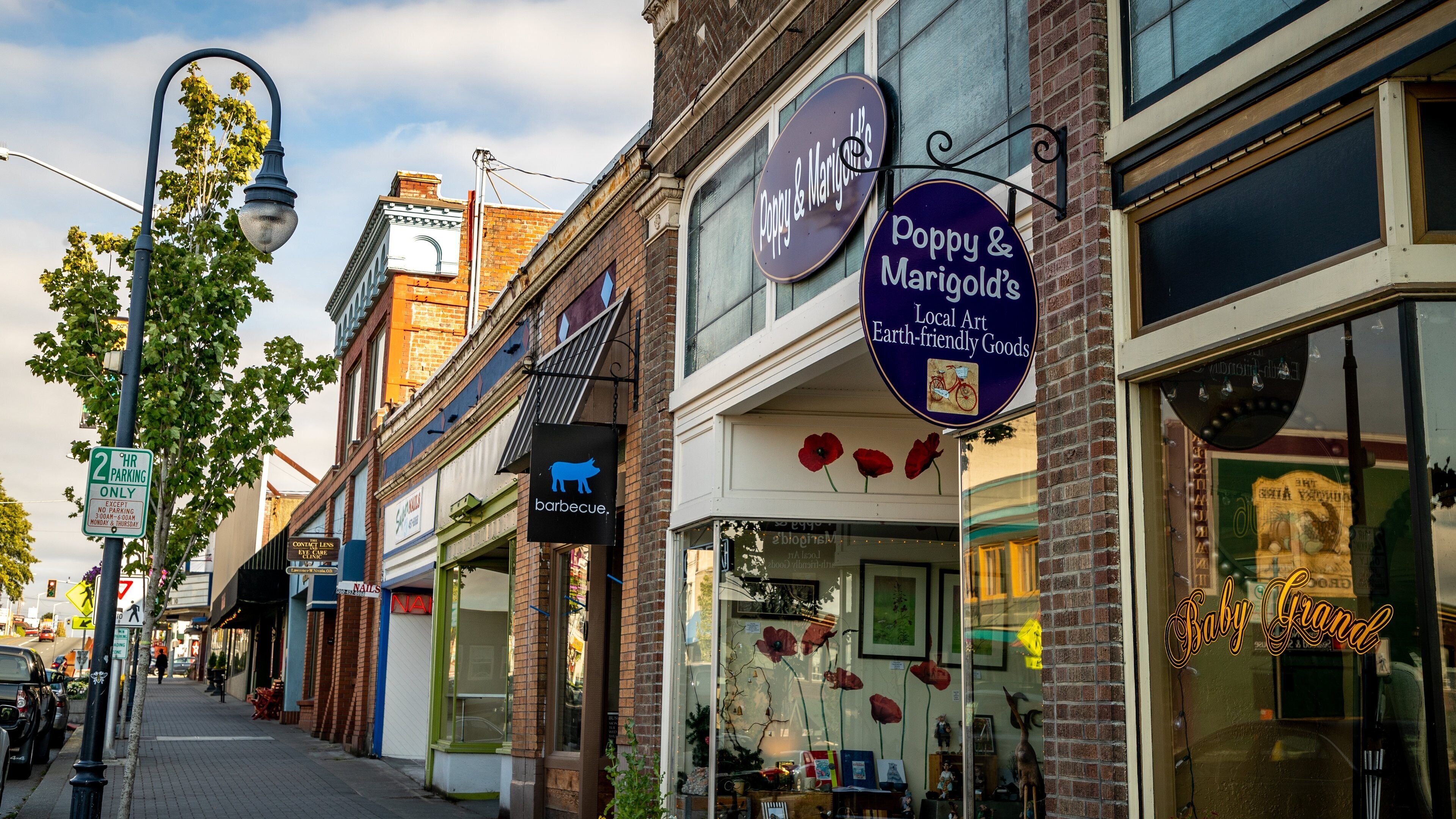 Port Angeles which includes signage