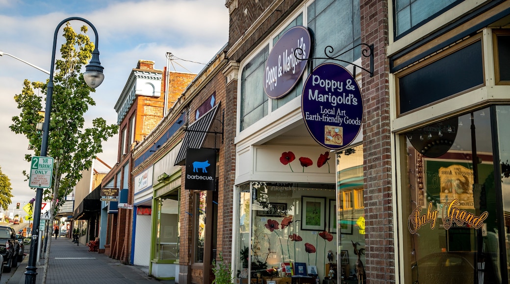 Port Angeles which includes signage