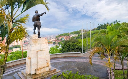 Vuelos baratos de Santa Marta (SMR) a Cali (CLO) - Main Image