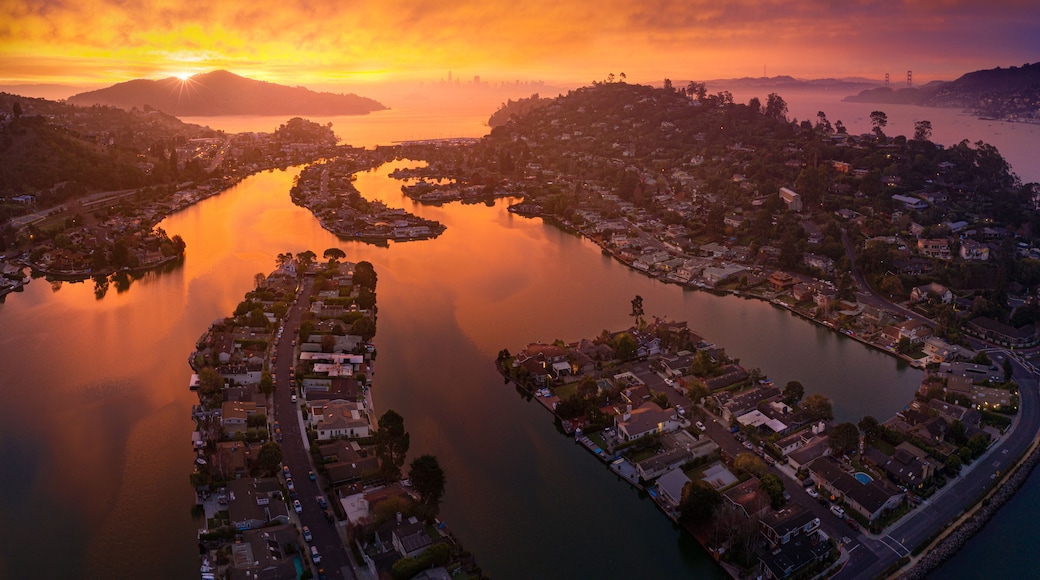 Sunrise over beautiful Belvedere-Tiburon, with the San Francisco skyline in the background