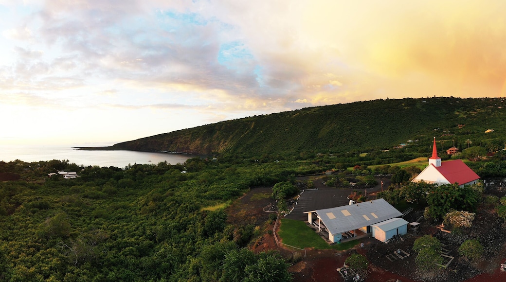 ホルアロアビレッジ