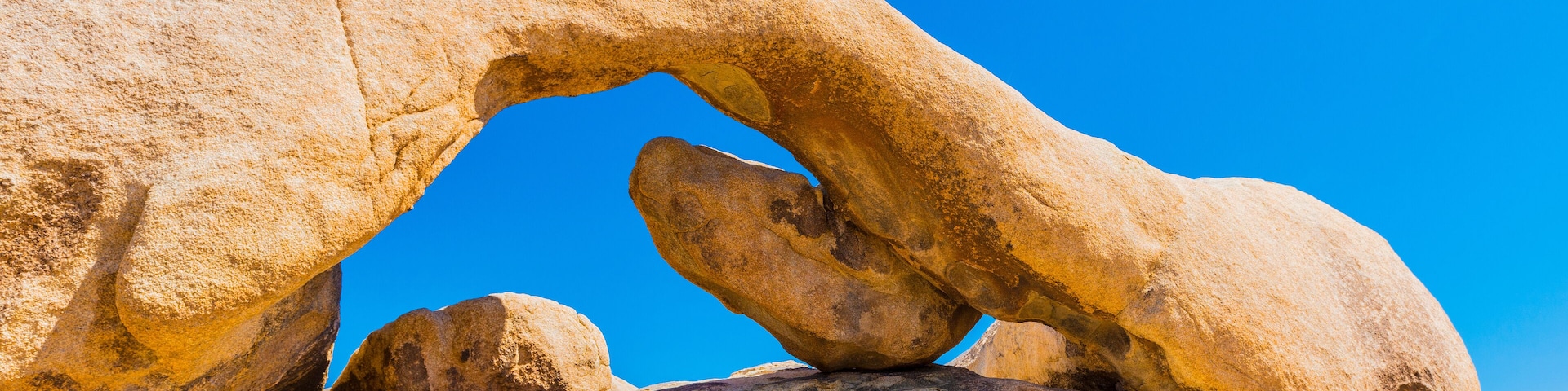 Arch At White Tank, Joshua Tree National Park