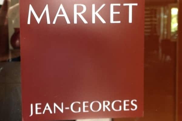 Beautiful restaurant, with wonderful food. Very high end, with an excellent wine list. Great meal, service and a very enjoyable overall experience. Have a cocktail at Suviche next door beforehand then come on over for a truly incredible meal.