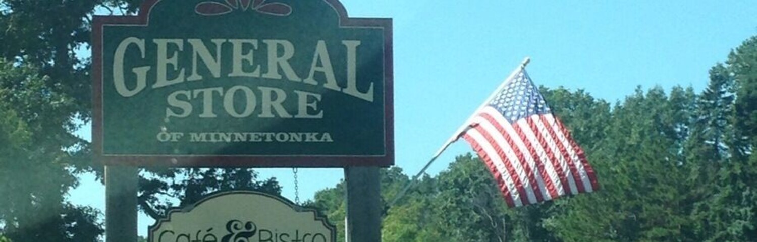 This general store is Huge, it's two stories and is full of cute signs, home decorations, clothes, and random treasures