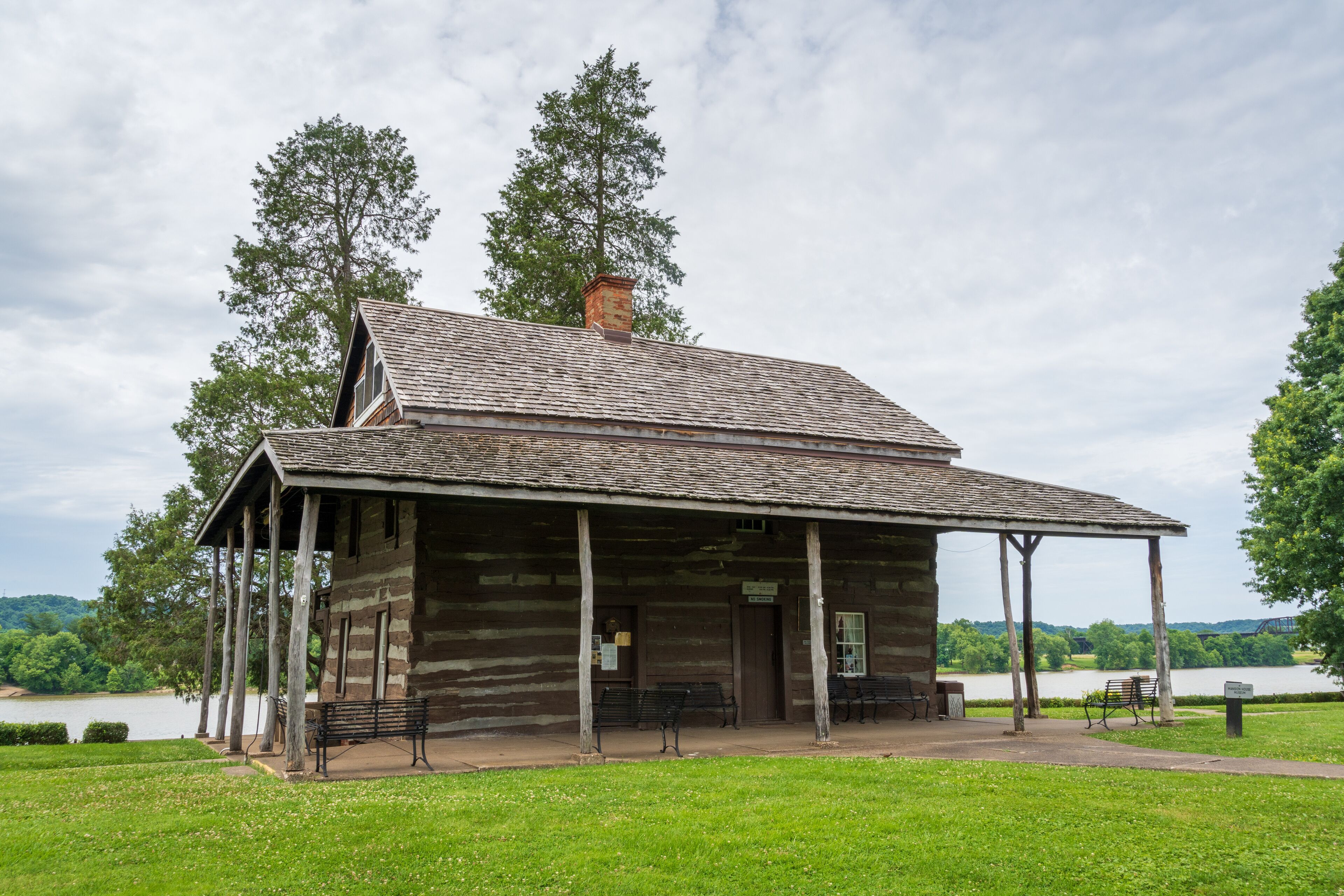 Tu-Endie-Wei State Park, State park in Point Pleasant, West Virginia